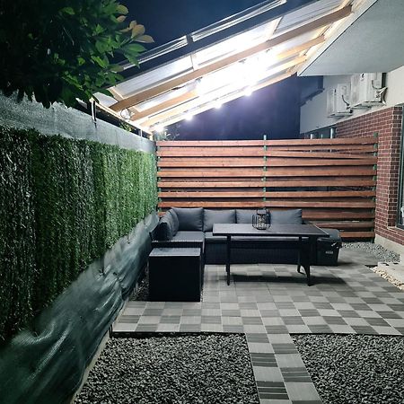 Apartament Deea Неводарі Екстер'єр фото