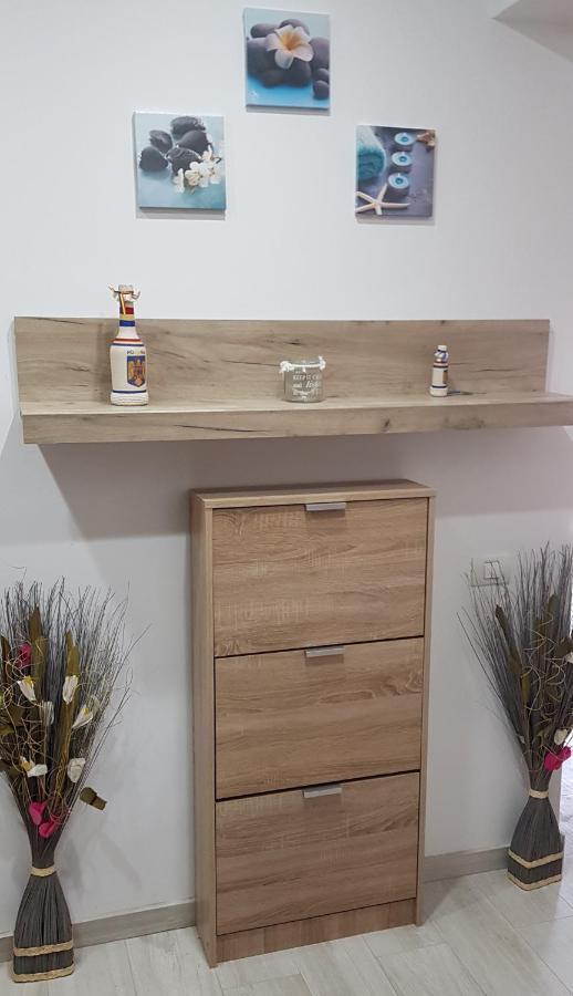 Apartament Deea Неводарі Екстер'єр фото