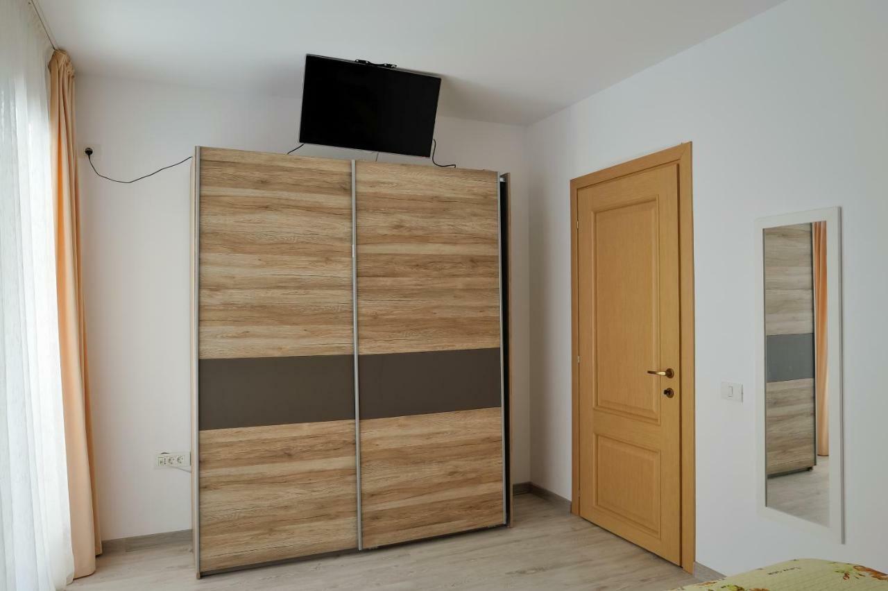 Apartament Deea Неводарі Екстер'єр фото